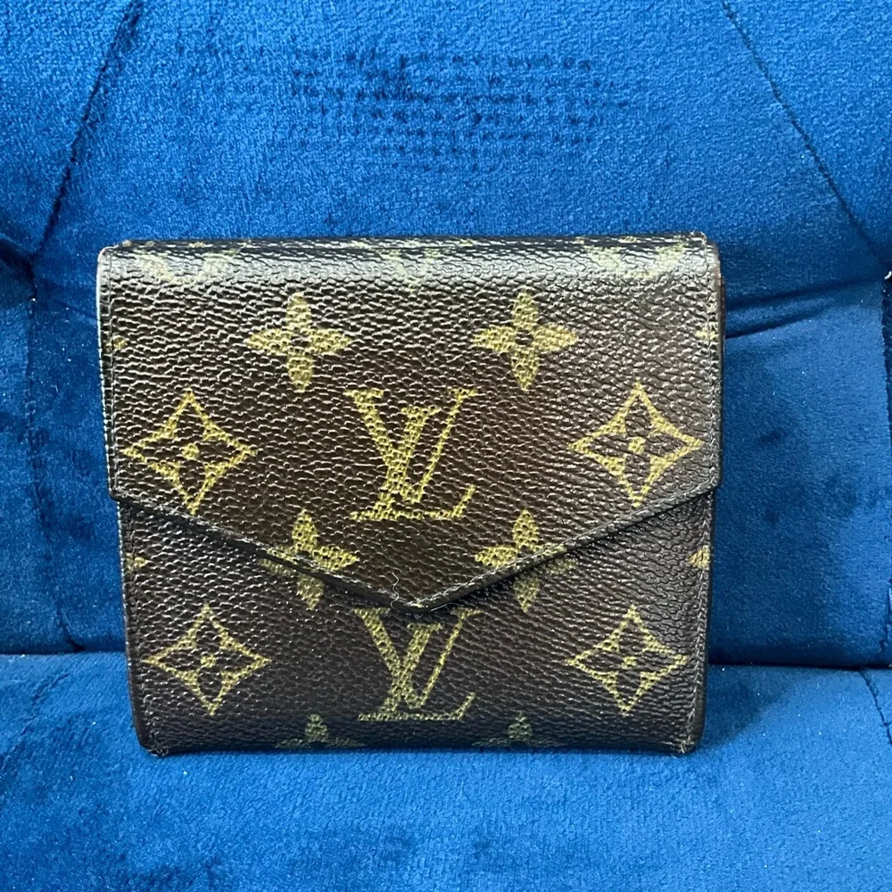 Vintage Louis Vuitton LV Monogram Compact Elise Double Sided Snap Wallet